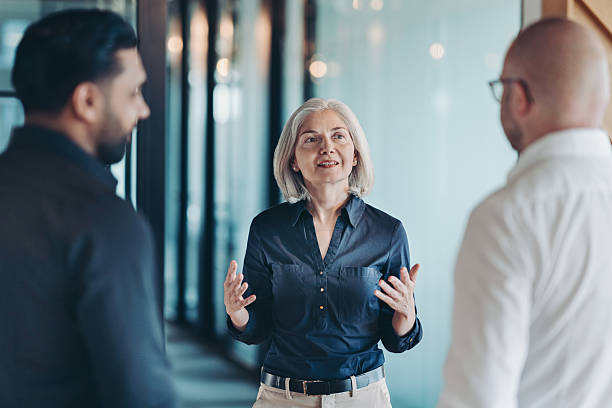 Motivational coach supporting a client’s journey to stay focused and positive